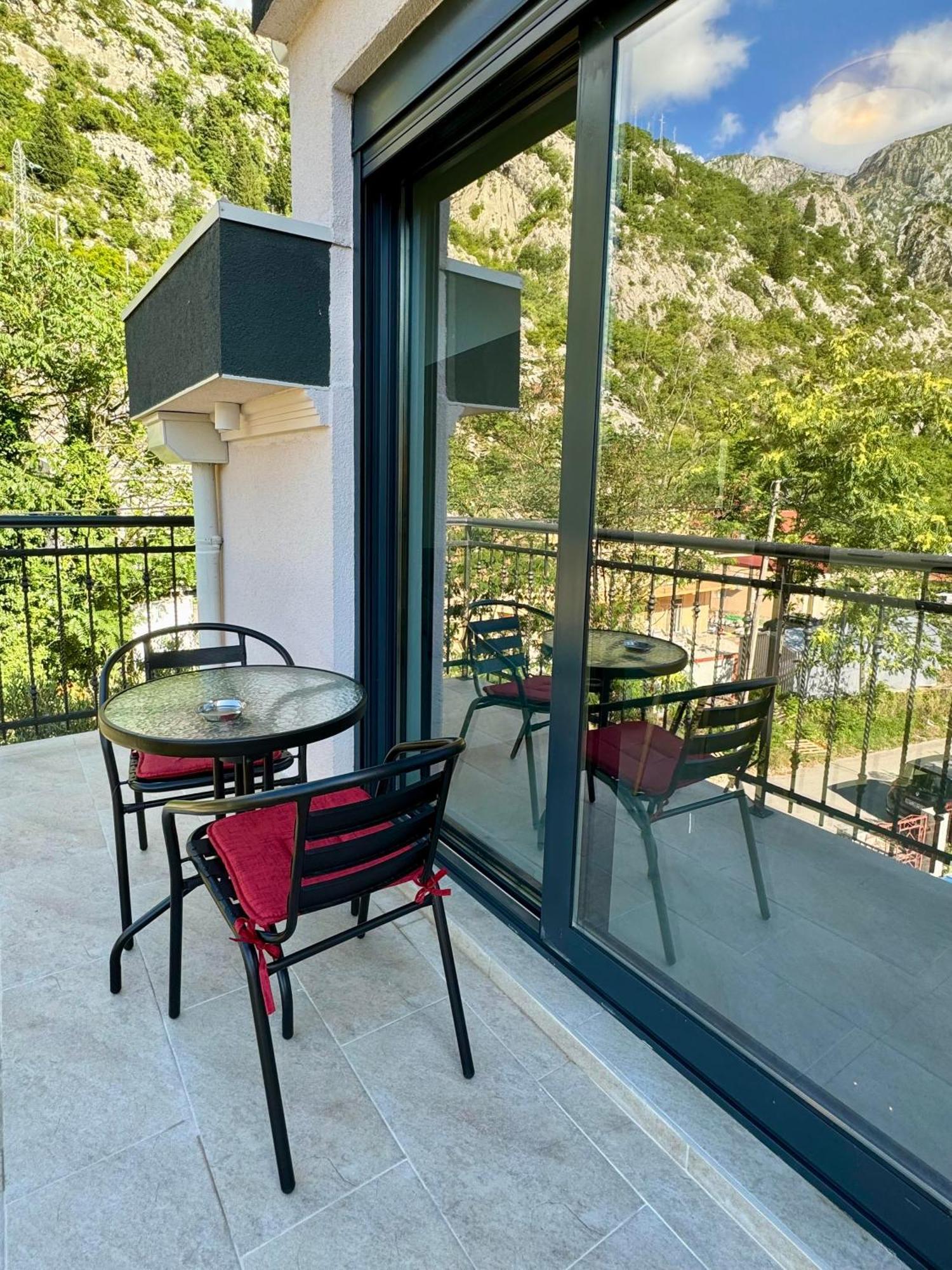 קוטור Harmony Garden Apartments מראה חיצוני תמונה