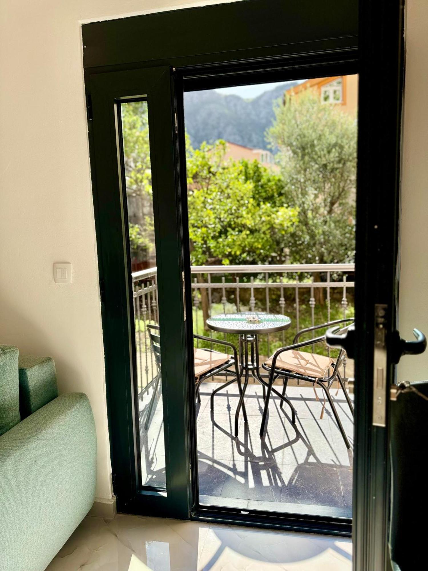 קוטור Harmony Garden Apartments מראה חיצוני תמונה