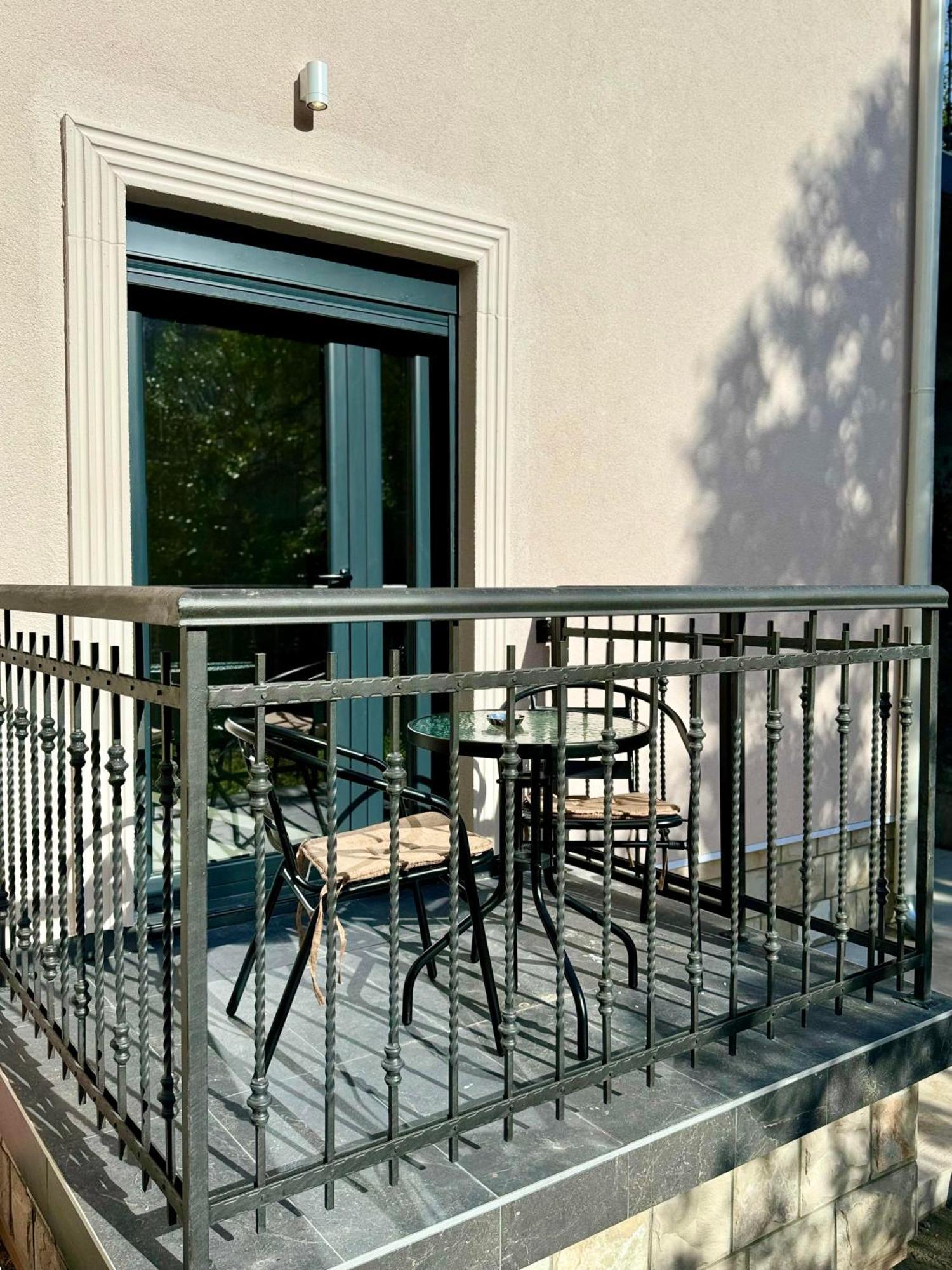 קוטור Harmony Garden Apartments מראה חיצוני תמונה